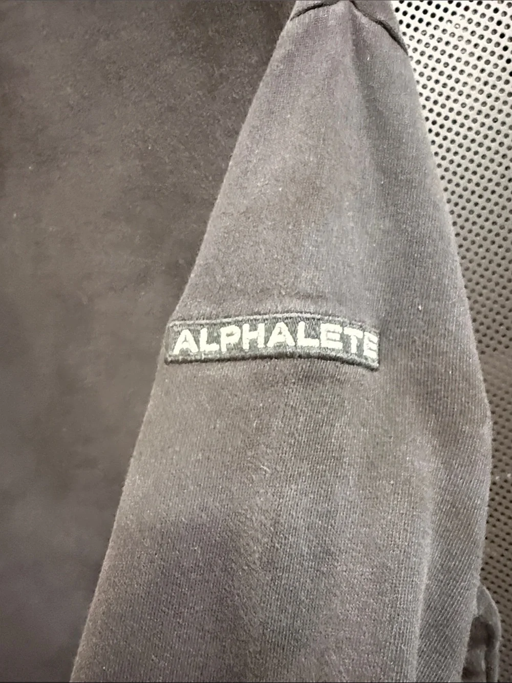 Alphalete Black Long Sleeve Crewneck Sweatshirt